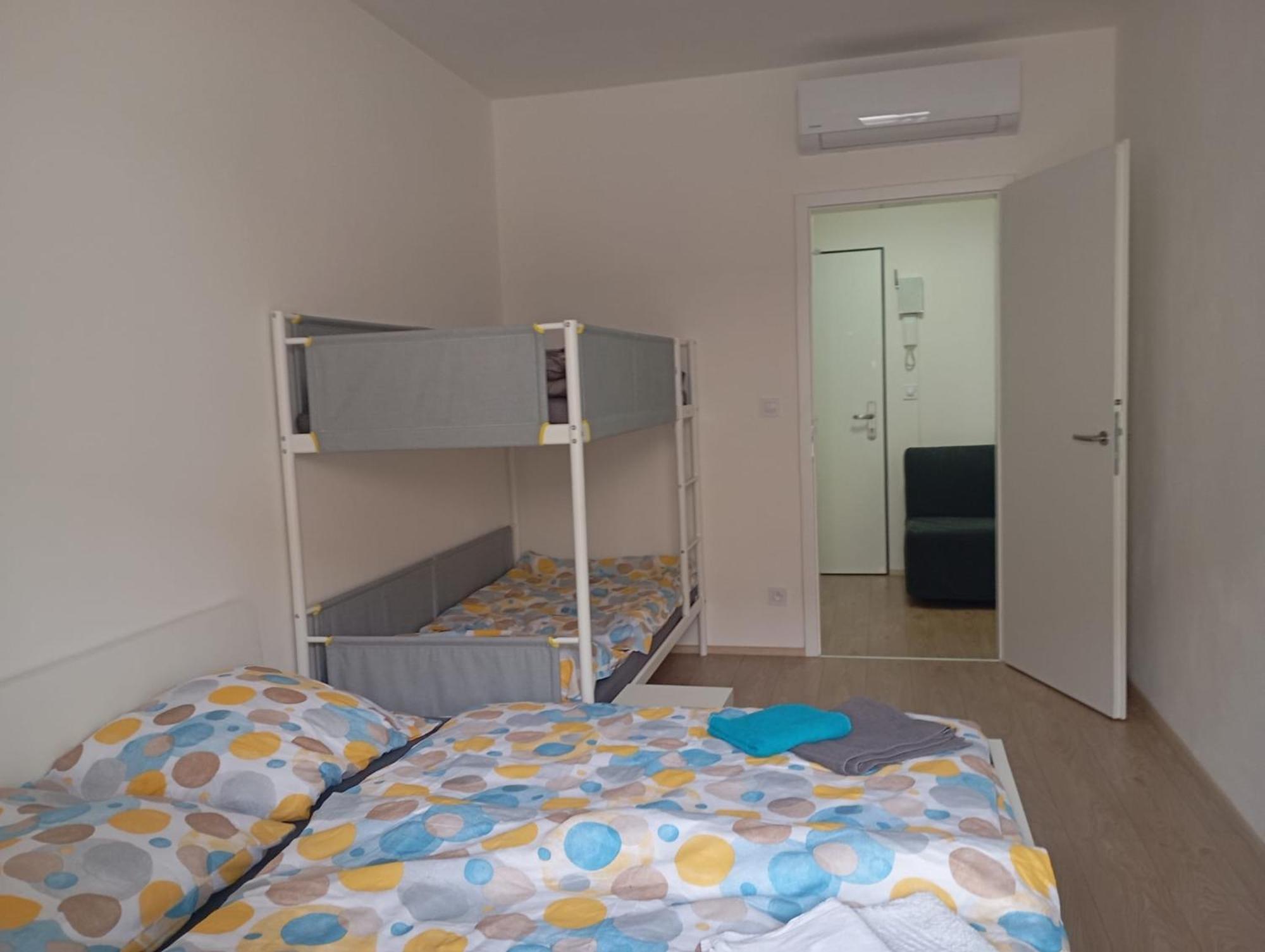Novy Apartman S Terasou Brno Luaran gambar