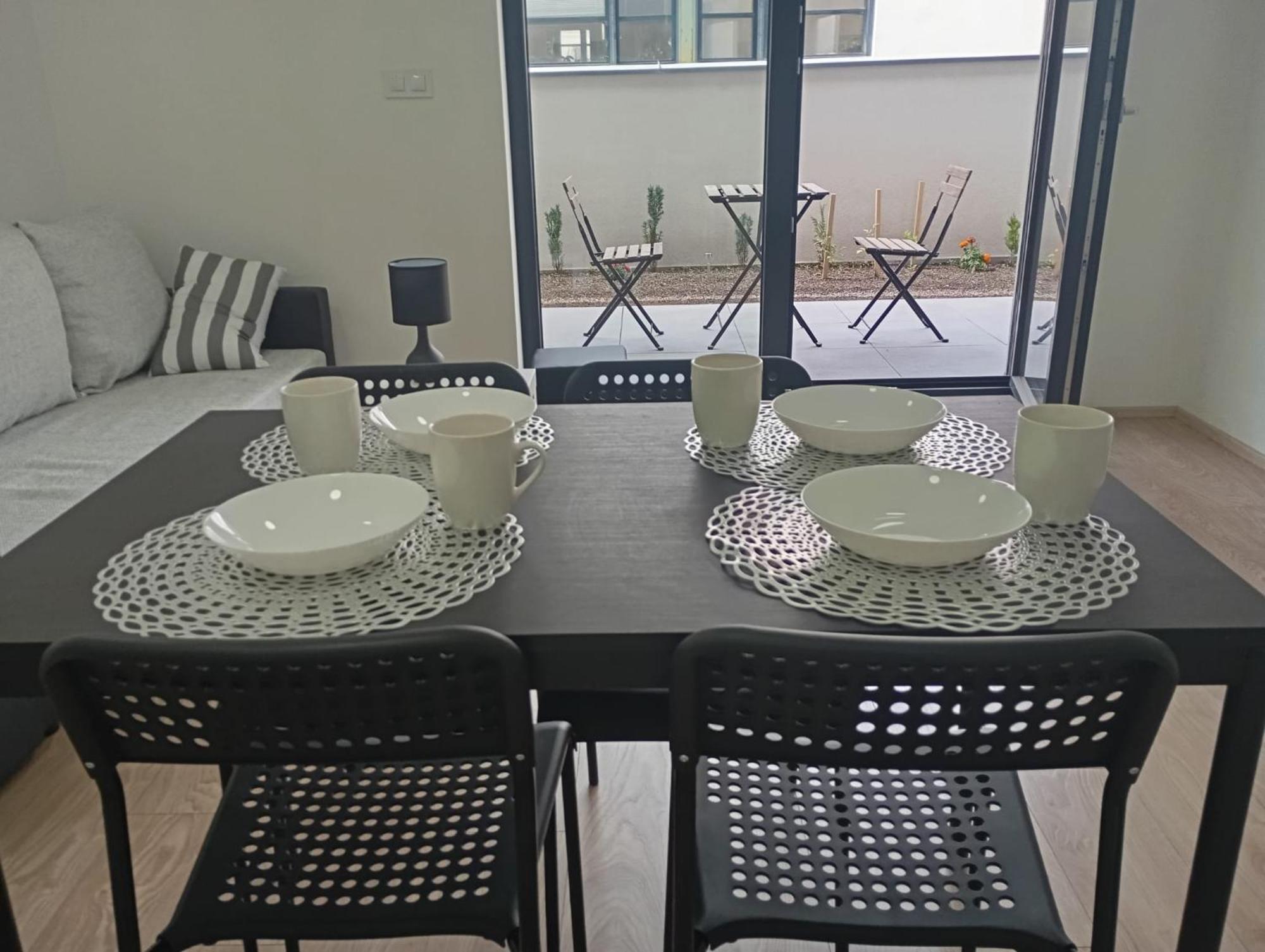 Novy Apartman S Terasou Brno Luaran gambar