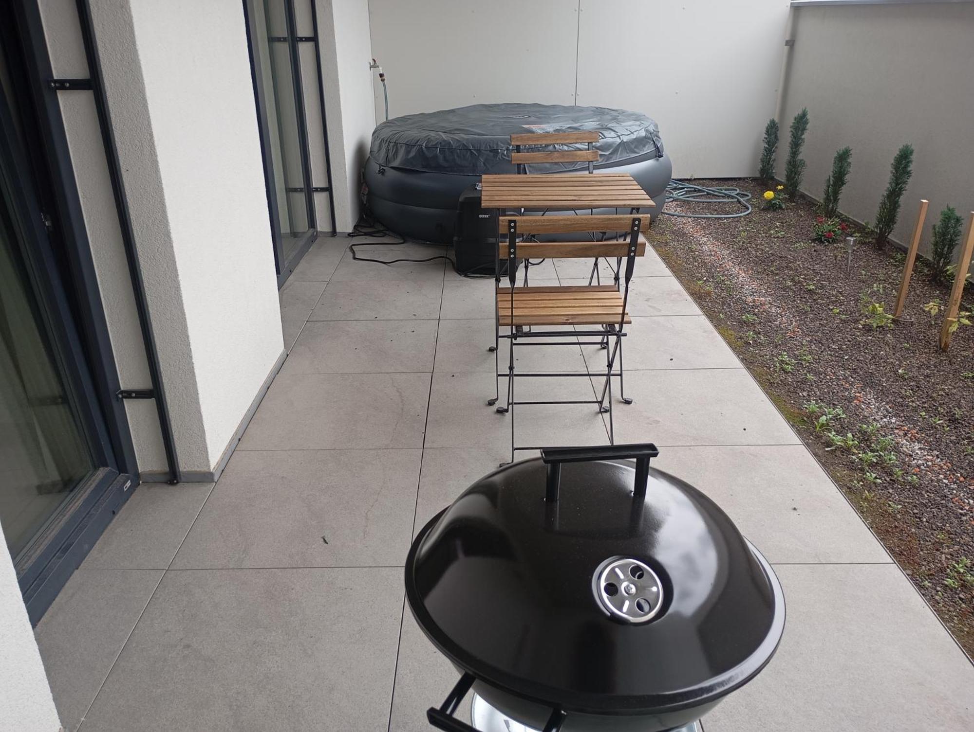 Novy Apartman S Terasou Brno Bilik gambar